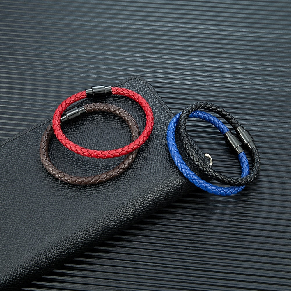 The Minimalist Leather